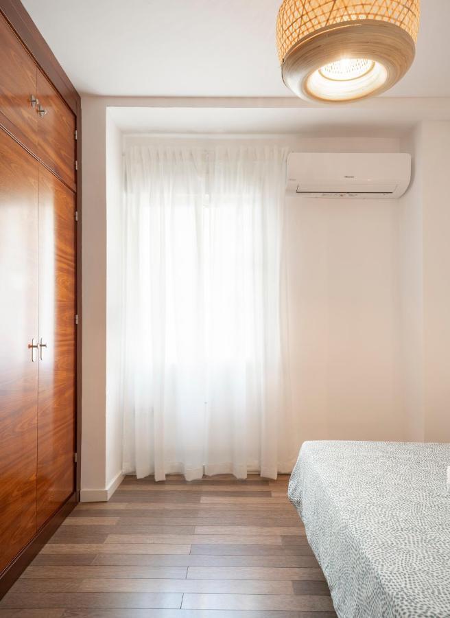 Appartamento Oasis En El Corazon De Granada Con Parking Gratis Esterno foto